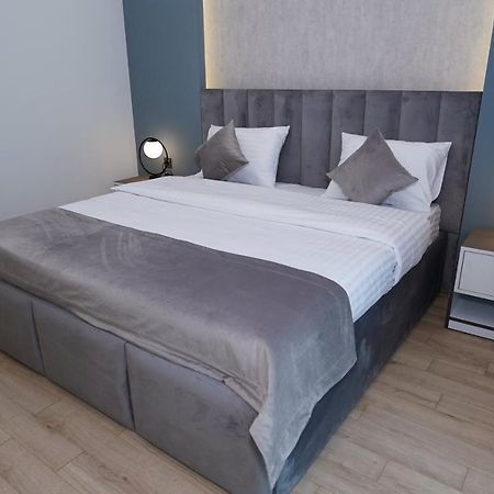 B&M Hotel Γιερεβάν Εξωτερικό φωτογραφία