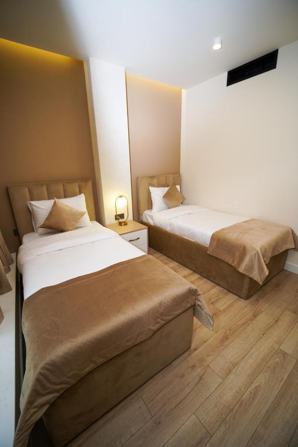 B&M Hotel Γιερεβάν Εξωτερικό φωτογραφία